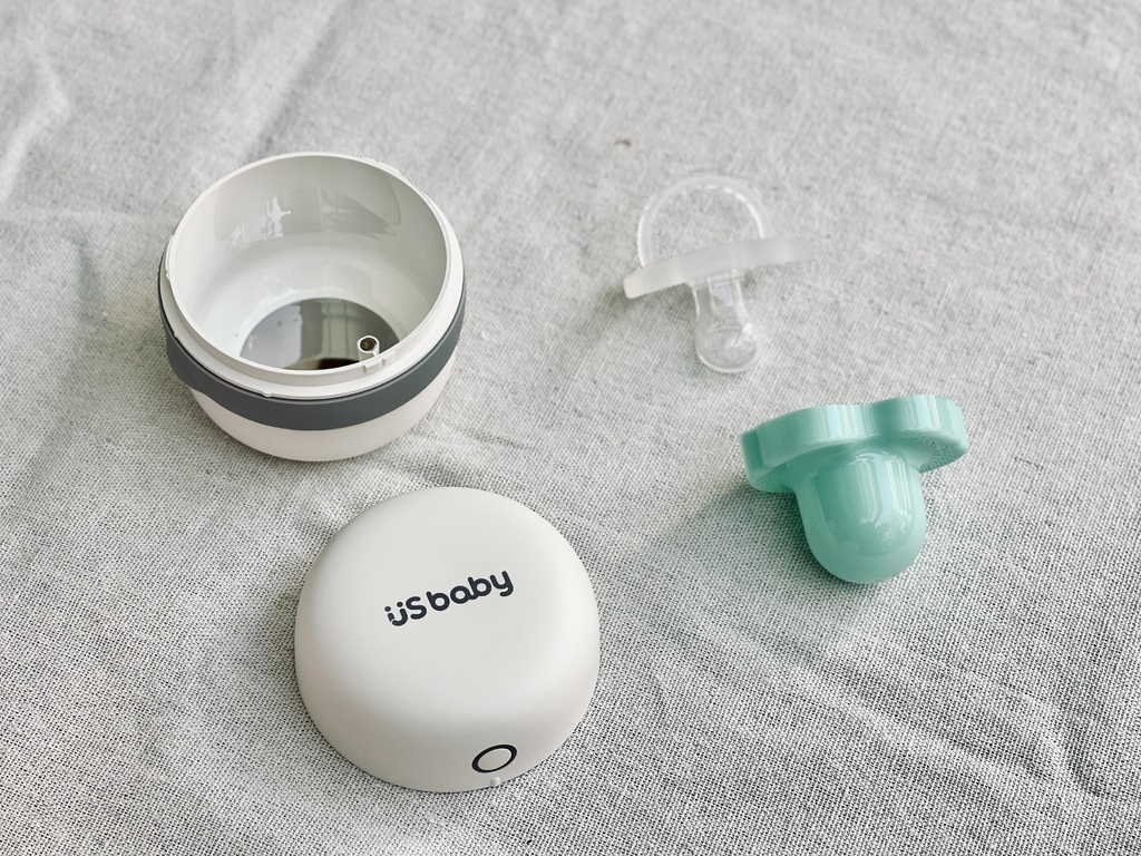 【育兒開箱】US baby 優生攜帶型奶嘴消毒器|外出必備 【育兒開箱】US baby 優生攜帶型奶嘴消毒器|外出必備