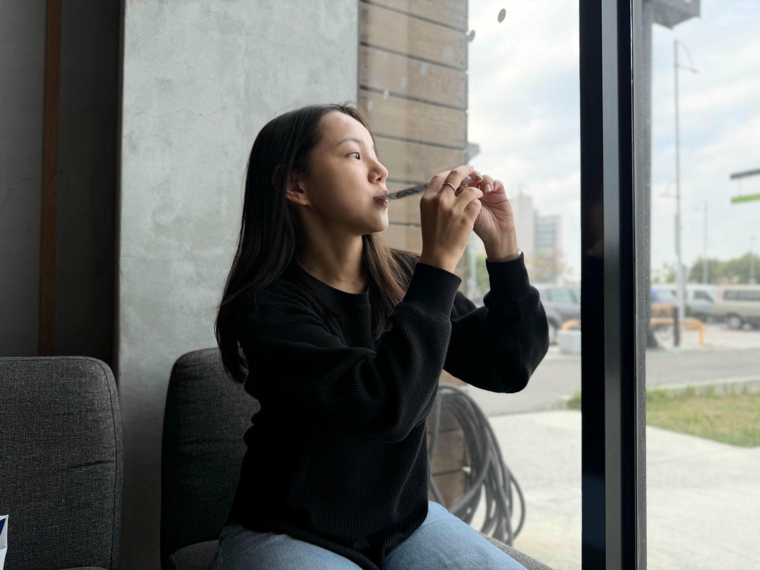 每天盯螢幕超過 8 小時？我最近開始這樣保養｜萃綠金盞花晶亮飲＋漾漾美超臨界頂級深海魚油分享