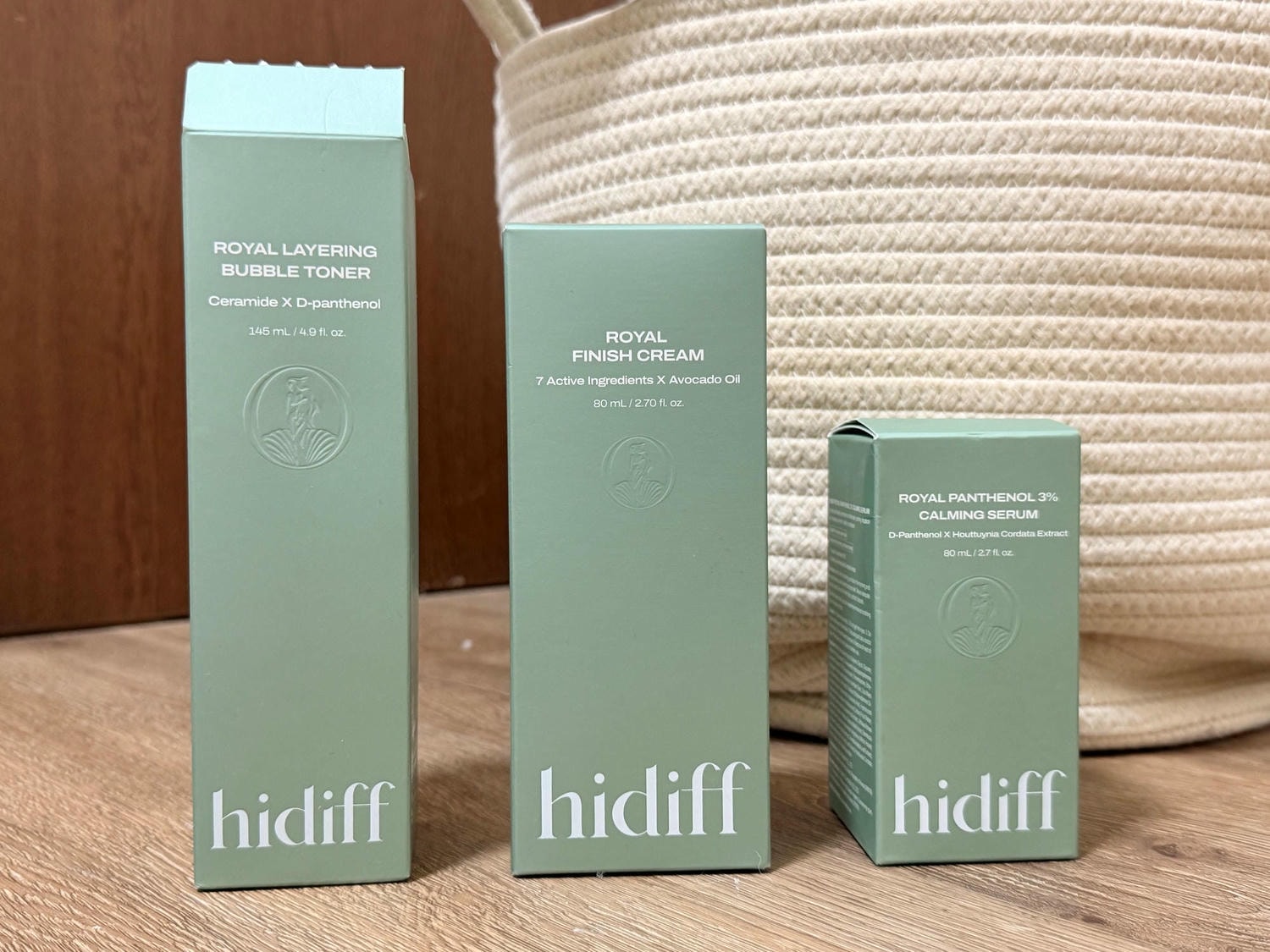 Hidiff 綠珍珠系列｜韓式保養品分享，敏乾肌也能養出透亮水光肌 綠珍珠潤肌泡泡化妝水、綠珍珠 D-泛醇 3% 高濃縮水精華、綠珍珠酪梨修護乳霜